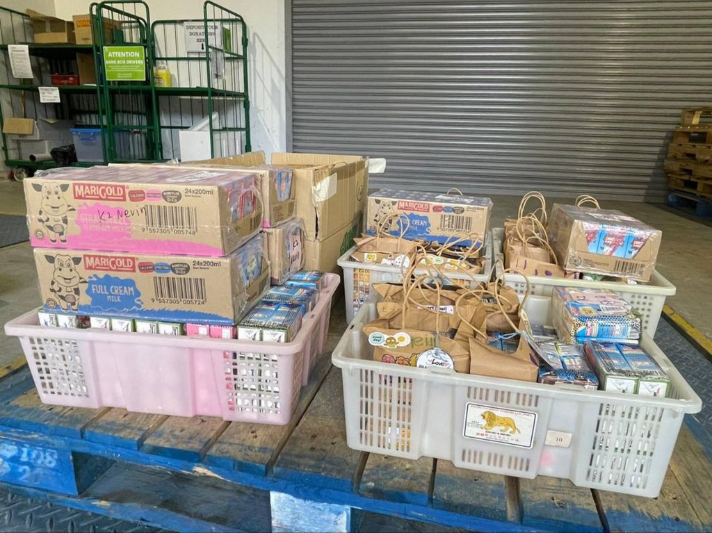 Time to pack and deliver! (SSDB - Little Footprints Preschool @Y701A) — photo 19