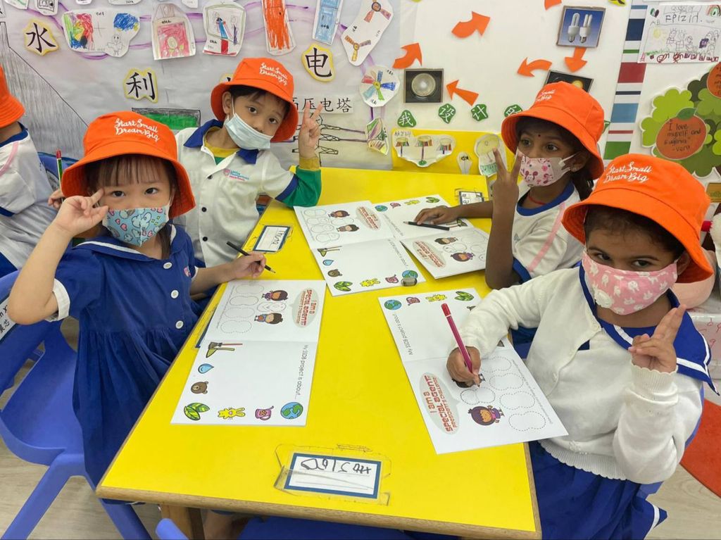End of project, time to wrap up! (SSDB - Little Footprints Preschool @Y701A) — photo 4