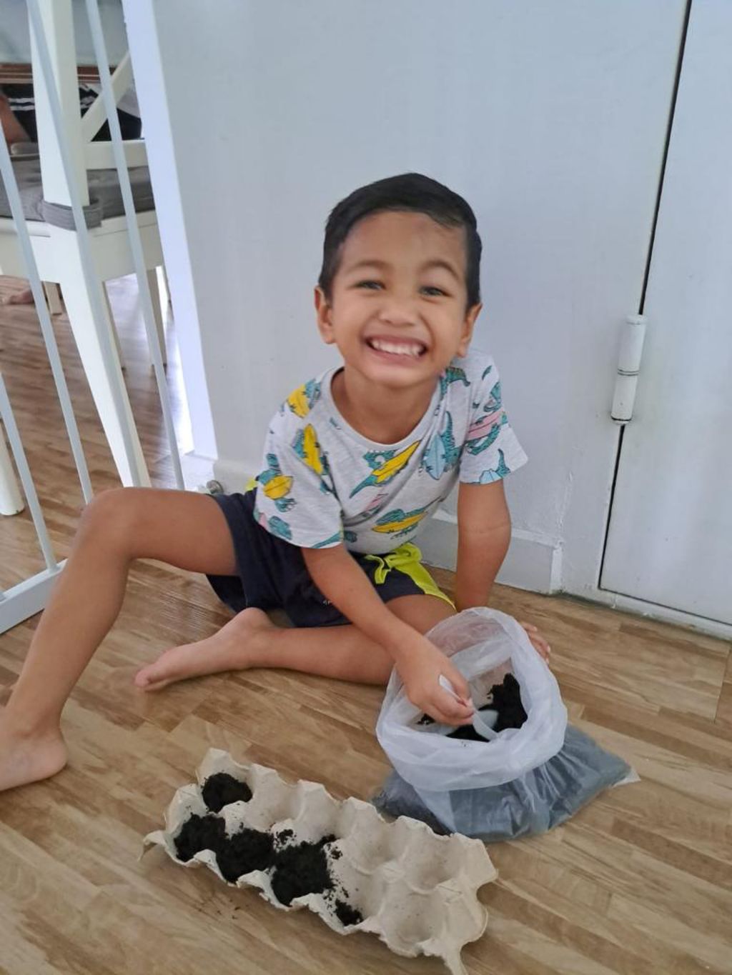 Be Kind Little One - Gardening using Sustainable Materials — photo 5