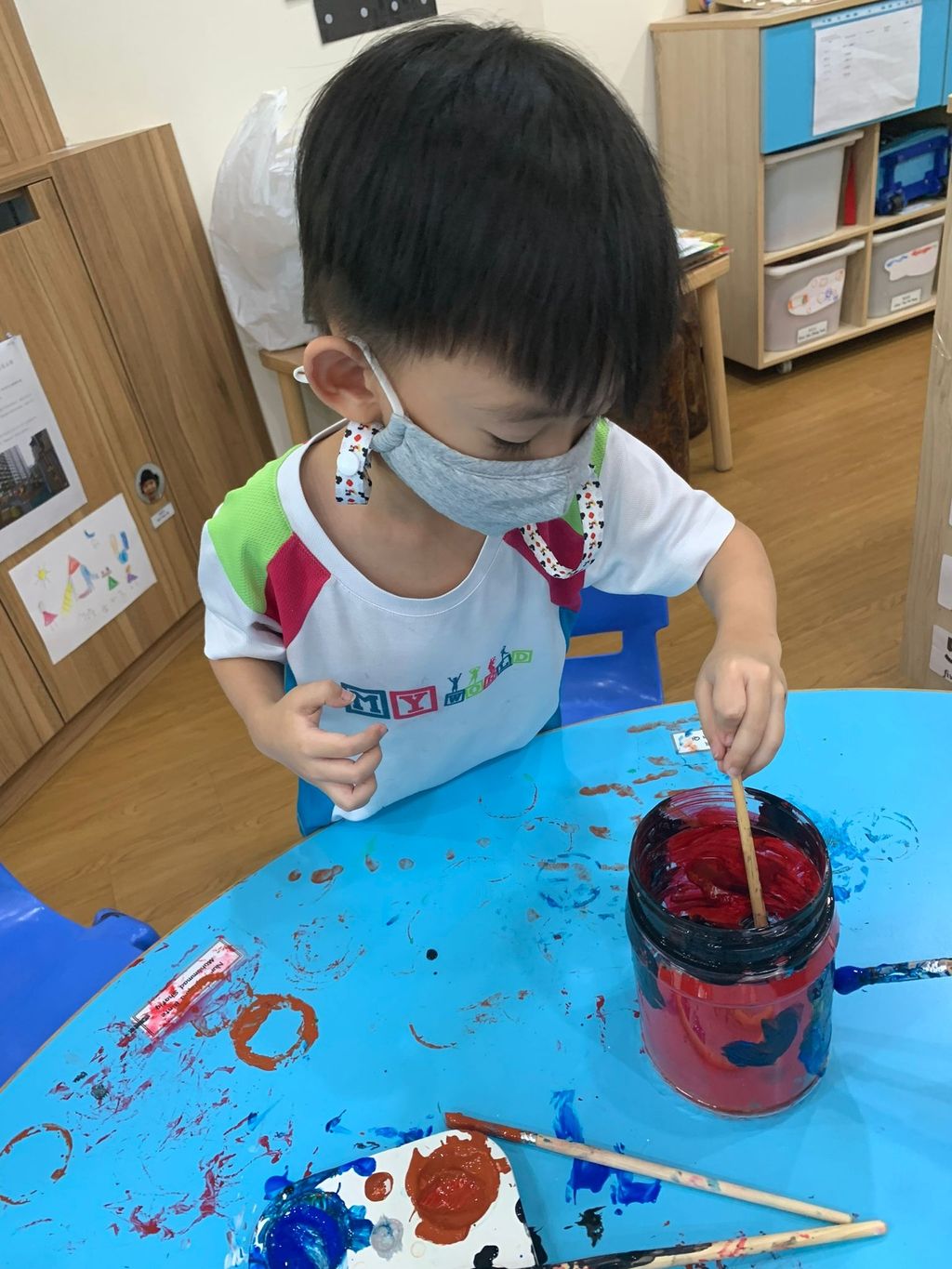 Upcycle : Getting ready for fundraiser — photo 25