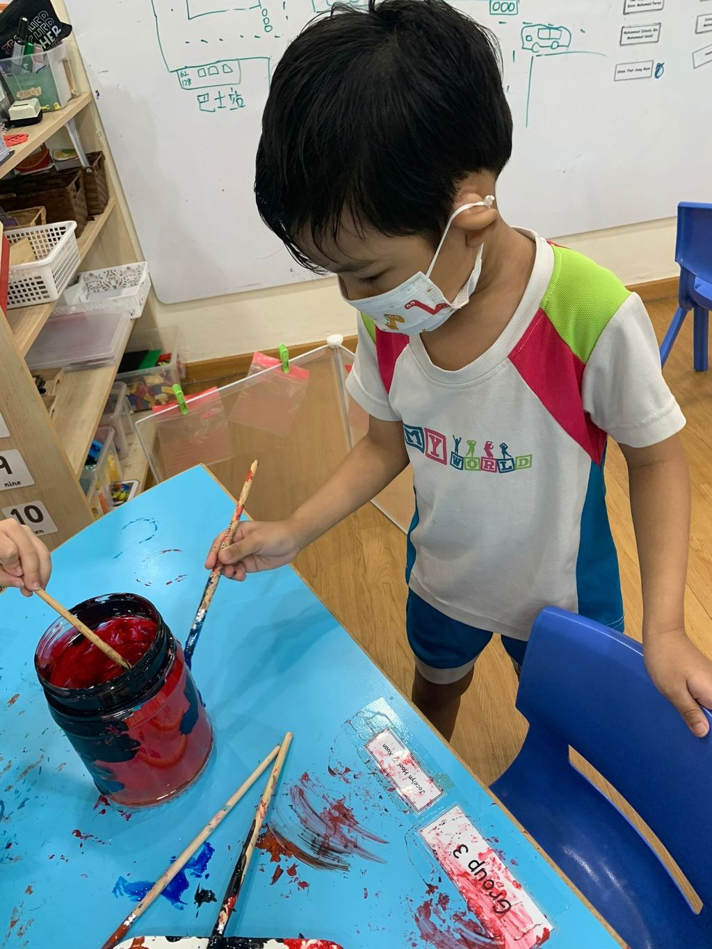 Upcycle : Getting ready for fundraiser — photo 30