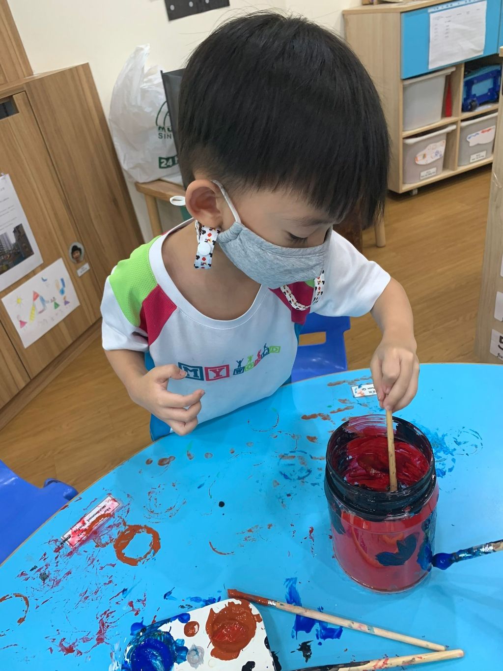 Upcycle : Getting ready for fundraiser — photo 32