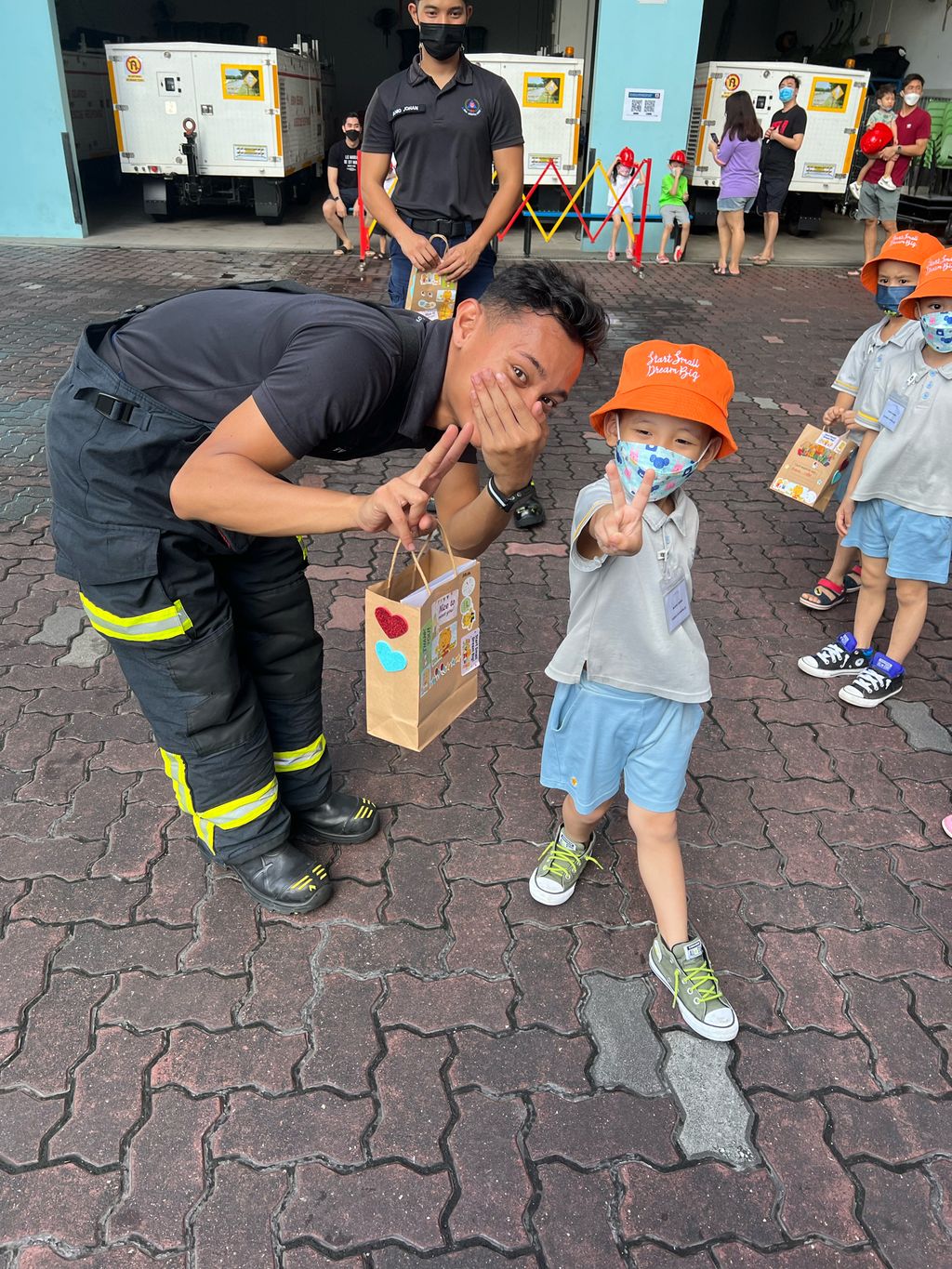 Visit to Tampines Fire Station — photo 4