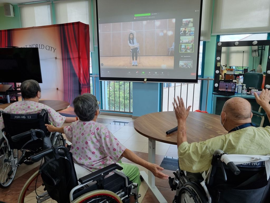 SSDB Launch Party with the Elders from All Saints Home — photo 6