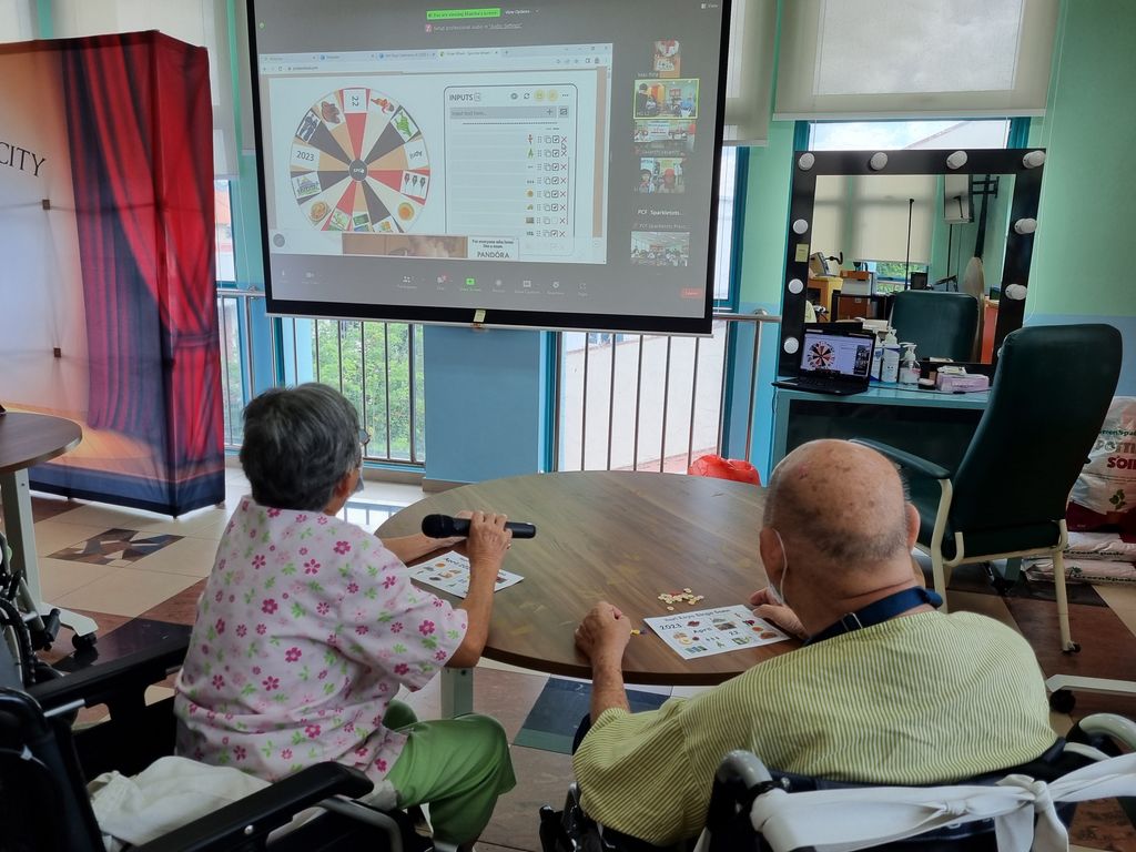 SSDB Launch Party with the Elders from All Saints Home — photo 8