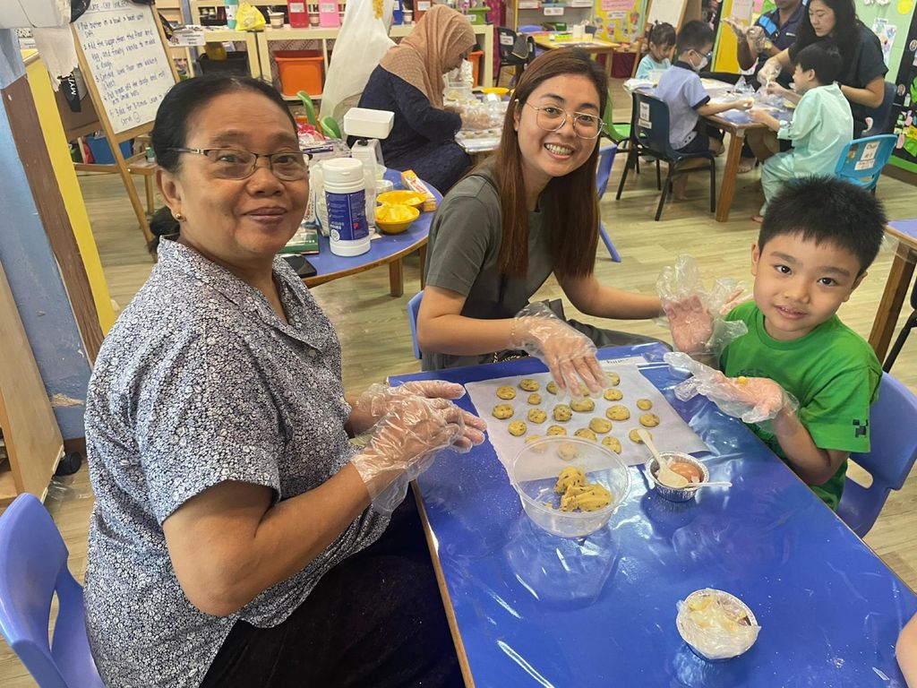 'I ❤️ My Family!' (Hari Raya Celebration & Launch Party) — photo 4