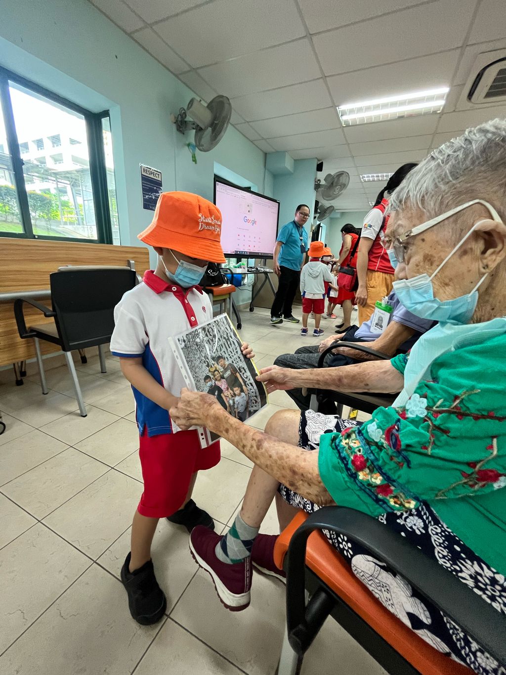 “Family is the Heart of a Home” Mother’s Day Celebration cum Family Day @ St. Luke’s Elderly Care #SSDB2023 — photo 3