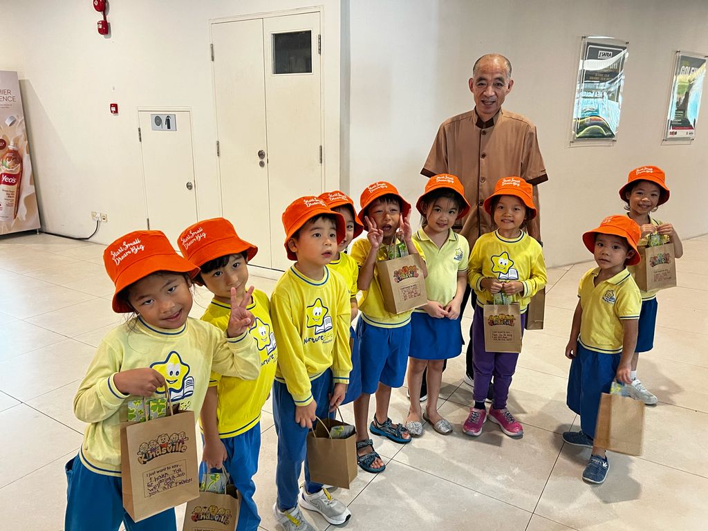Appreciating the Community Helpers — photo 3