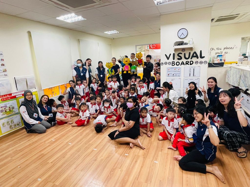 PCF SPARKLETOTS PRESCHOOL @ BUKIT BATOK 118 - SSDB 2023 "MANY HELPING HANDS, CARING FOR EVERYONE"