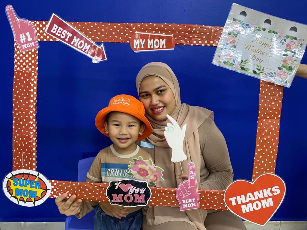 LFP Y865 Family is love (Part 2) — photo 2