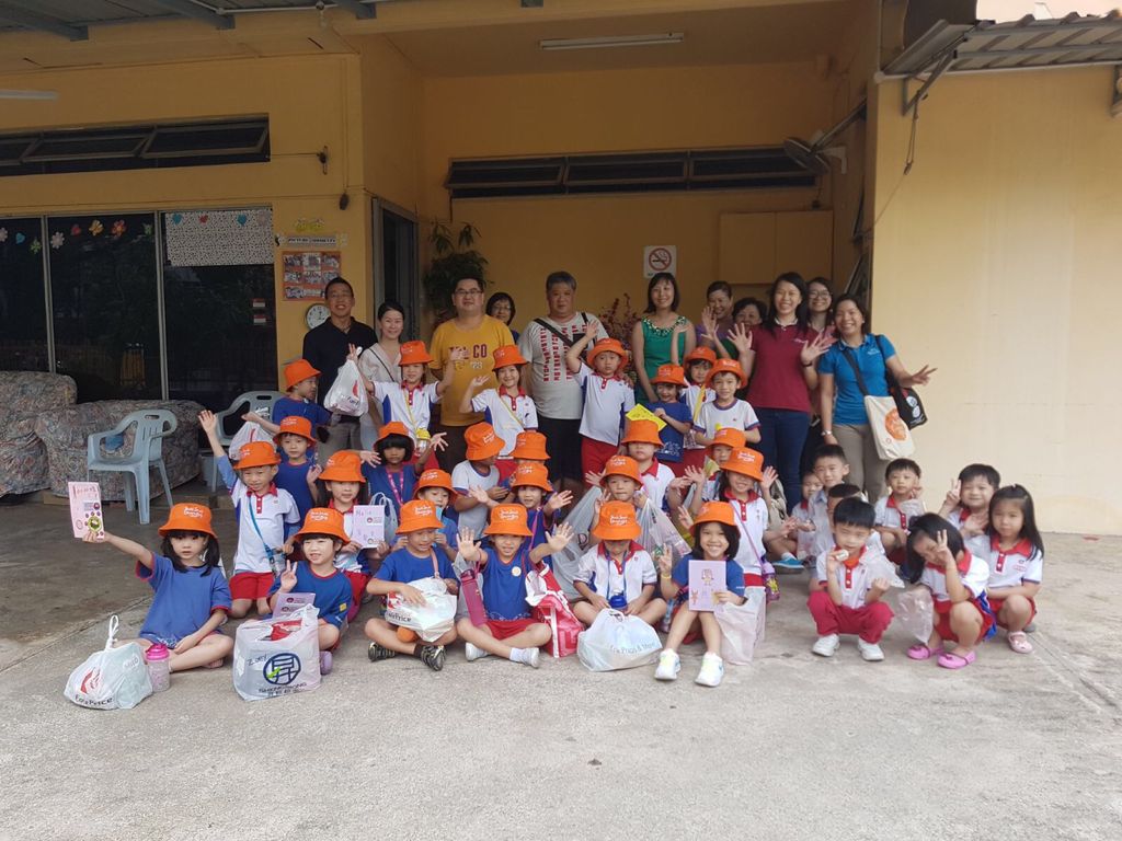 PCf Sparkletots Preschool @ Jalan Kayu Blk 517/520 visits Moonlight Home for the Aged and the Disabled — photo 1
