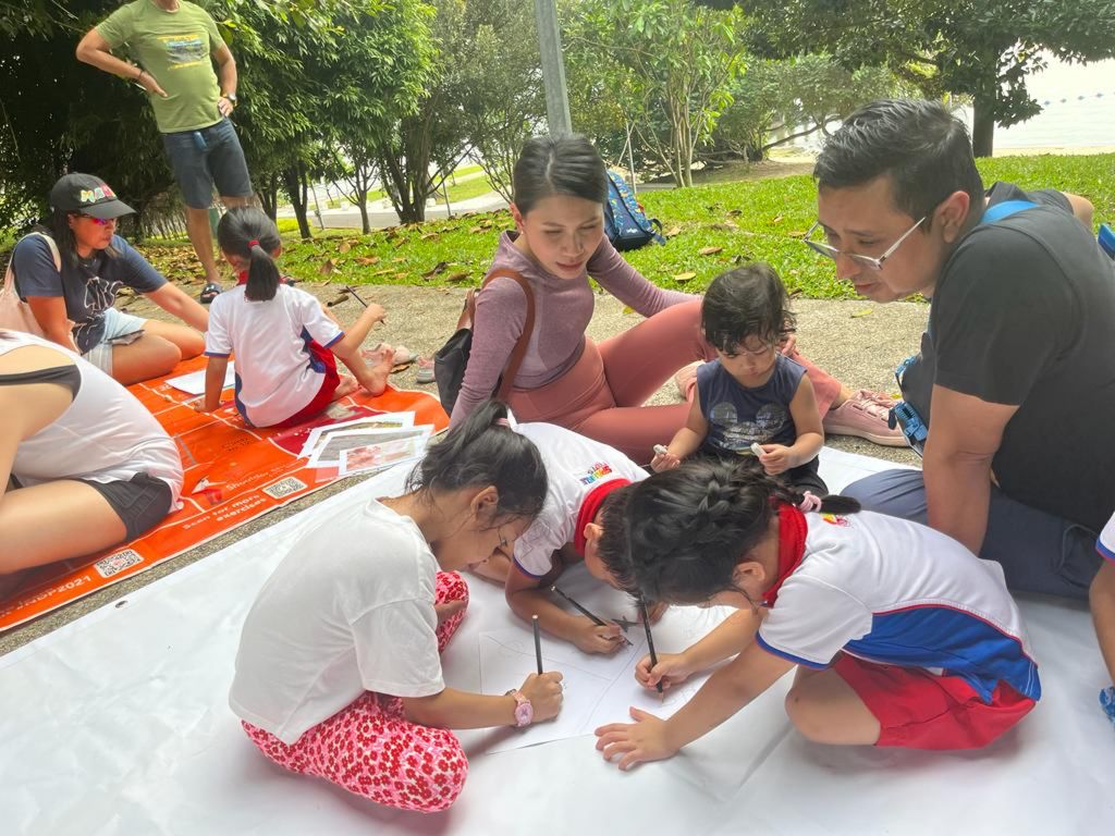 PCF Sparkletots @ Woodlands Blk 801 SSDB project: Sembawang Beach Cleaning cum Parents Day — photo 9