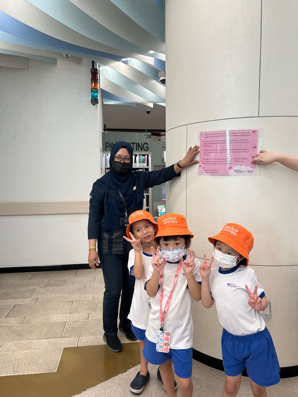 2023 SSDB Project - A Big Thank You to the librarians at Sengkang Public Library — photo 1