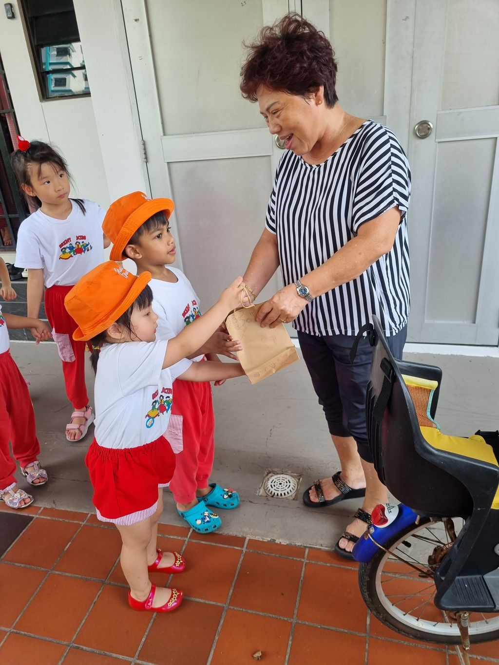BRIGHT KIDS @JURONG WEST 2023 SSDB PROJECT: Kindergarten One - A Heart To Love — photo 13