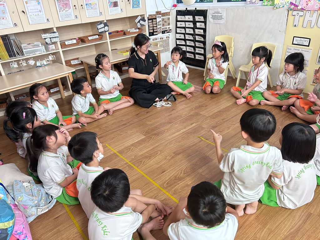 Storytelling & Sign Language Song Session by SADeaf — photo 4