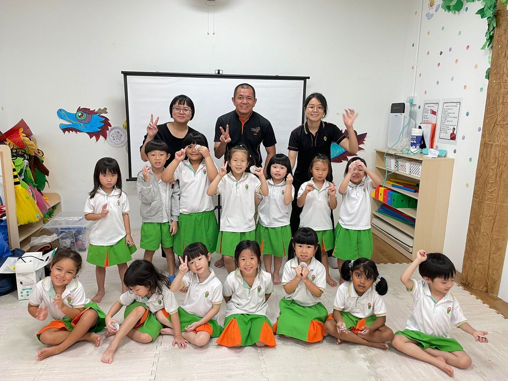 Storytelling & Sign Language Song Session by SADeaf — photo 6