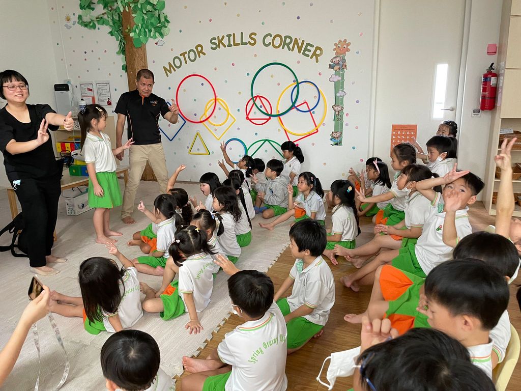 Storytelling & Sign Language Song Session by SADeaf — photo 7