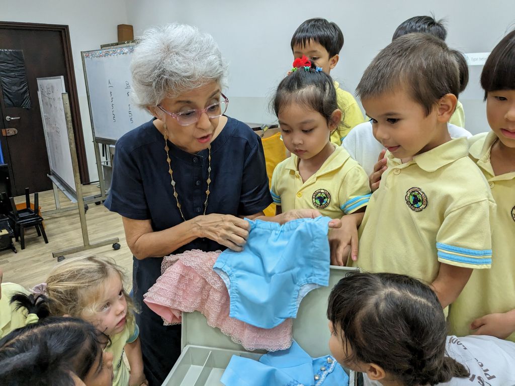 Eshkol Valley@PPCC 2023 SSDB Learning Story #3 - Nan Pat Tells Us a Birthday Story Today! — photo 4