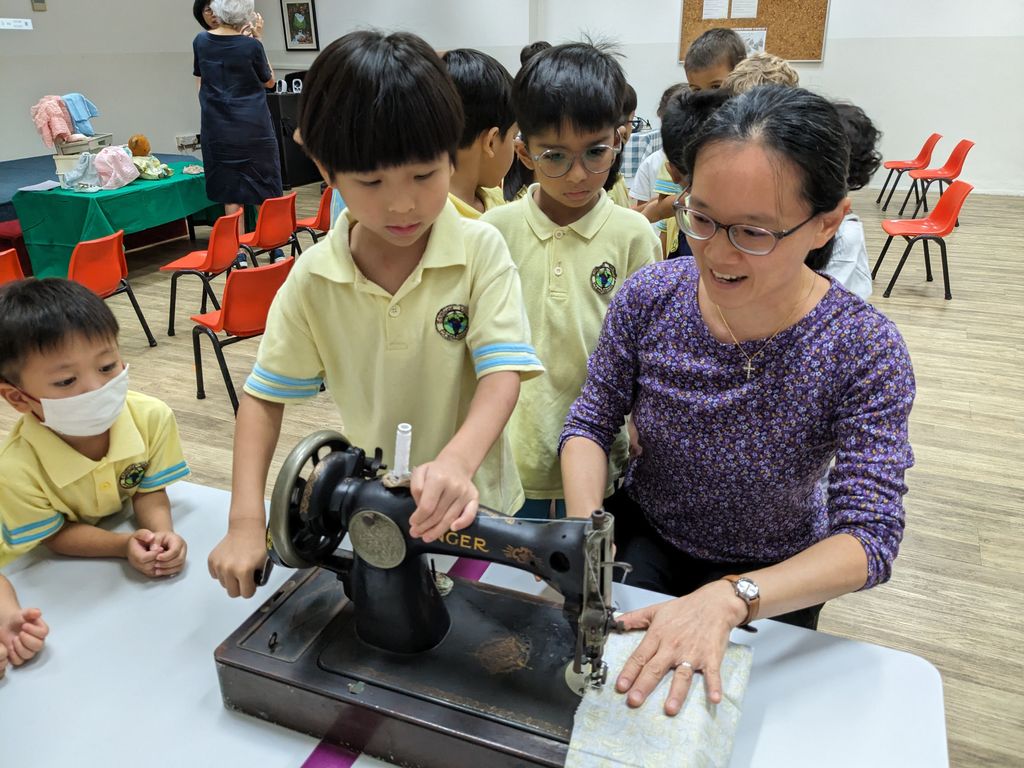 Eshkol Valley@PPCC 2023 SSDB Learning Story #3 - Nan Pat Tells Us a Birthday Story Today! — photo 5