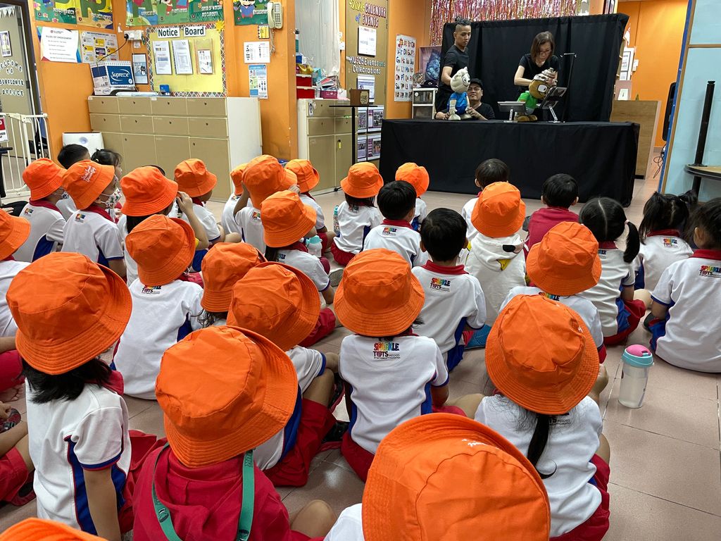 KU326 “Every Giving of Little Kindness Matters!”: #4 - Singapore Kindness Movement (SKM) Puppet Show & Supporting Local Authors