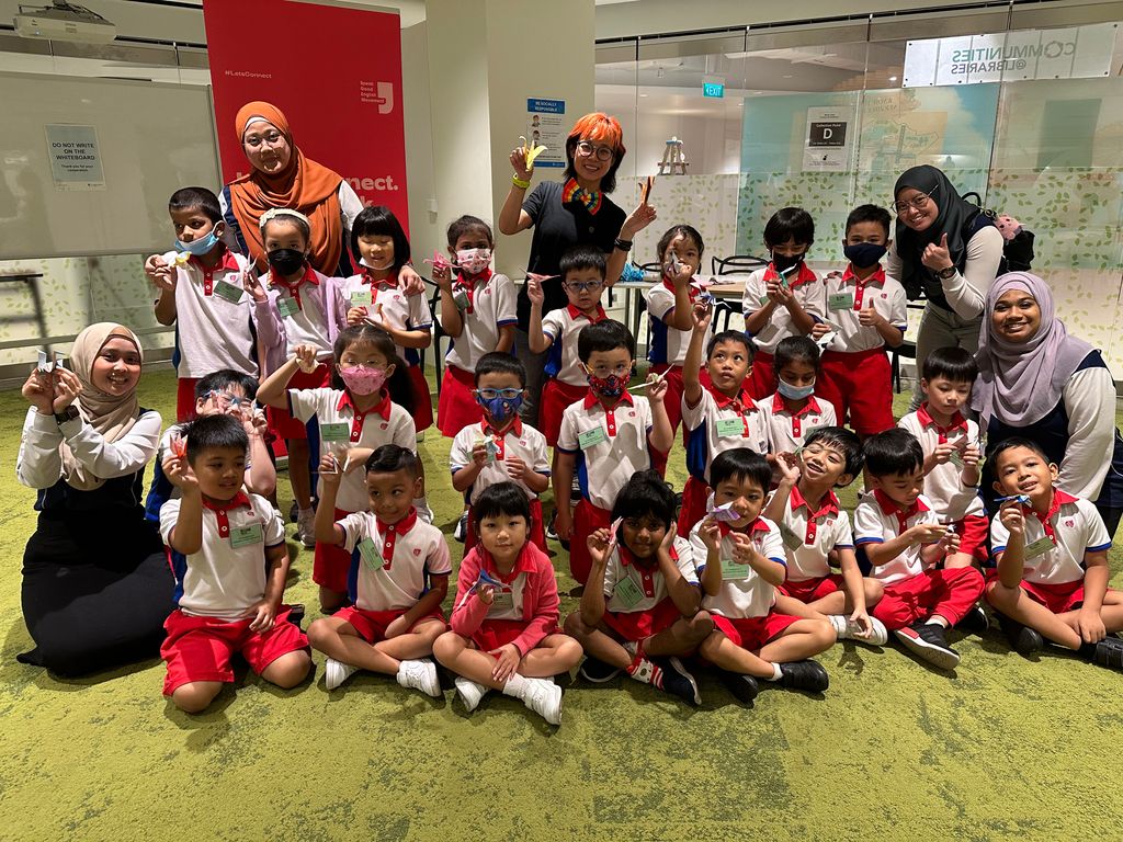 KU326 “Every Giving of Little Kindness Matters!”: #4 - Singapore Kindness Movement (SKM) Puppet Show & Supporting Local Authors — photo 7