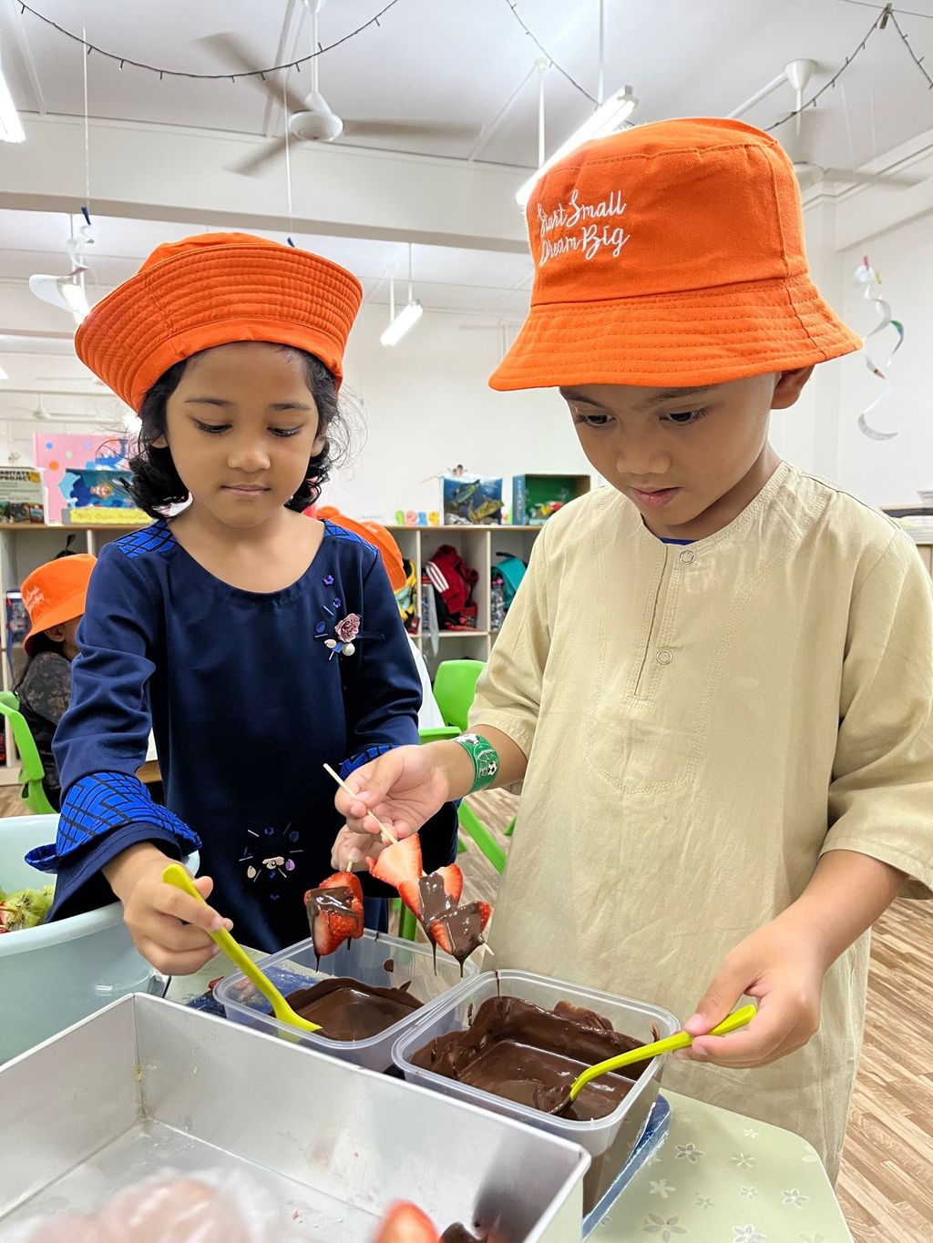 KidSTARTs with You ! - Bake Sale — photo 2
