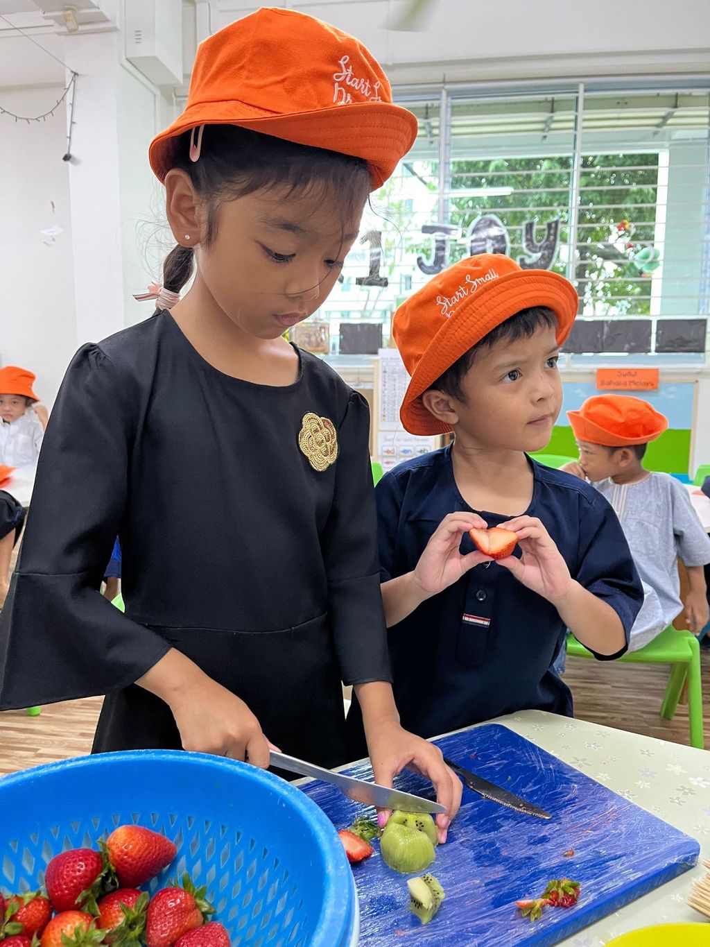 KidSTARTs with You ! - Bake Sale — photo 3