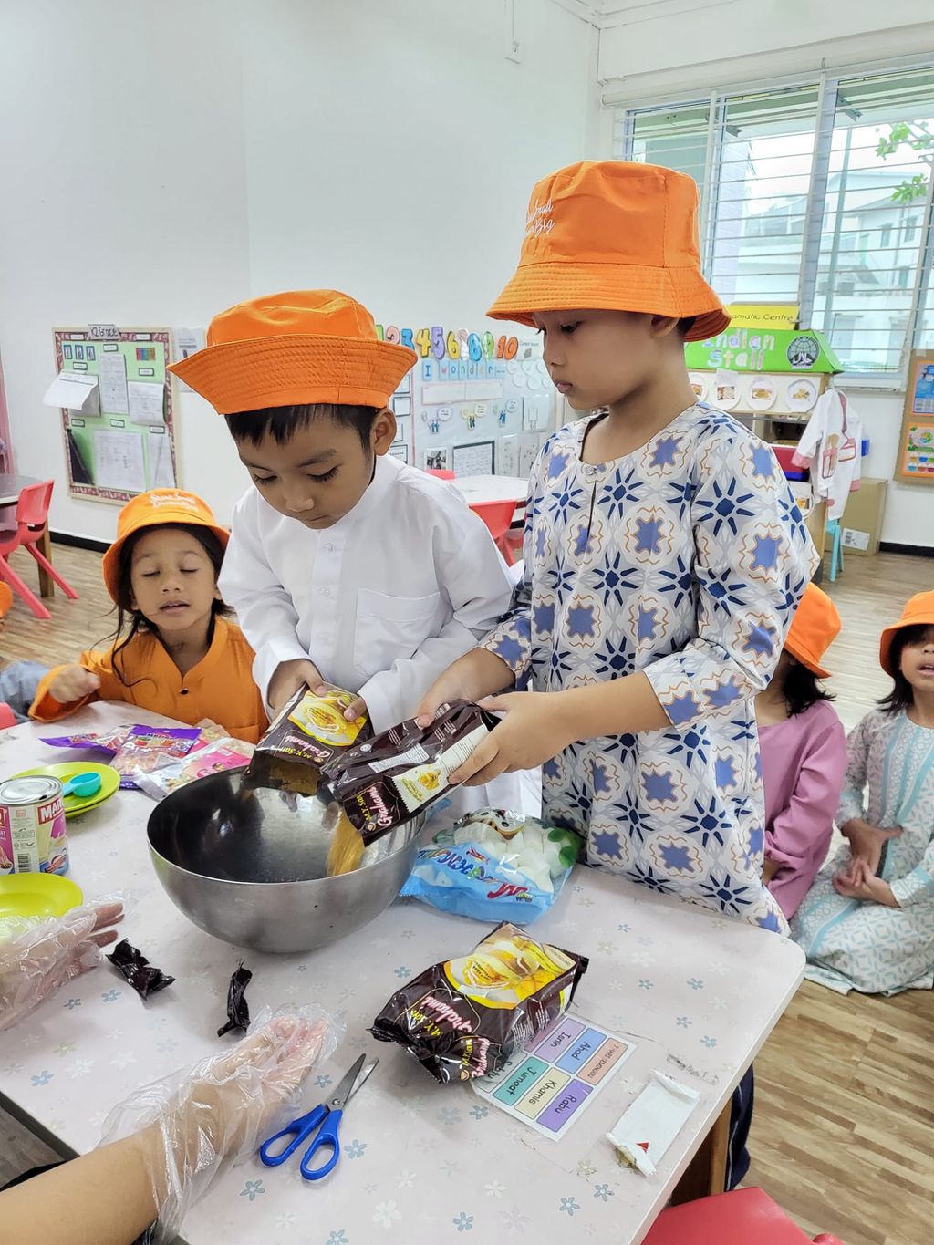 KidSTARTs with You ! - Bake Sale — photo 1