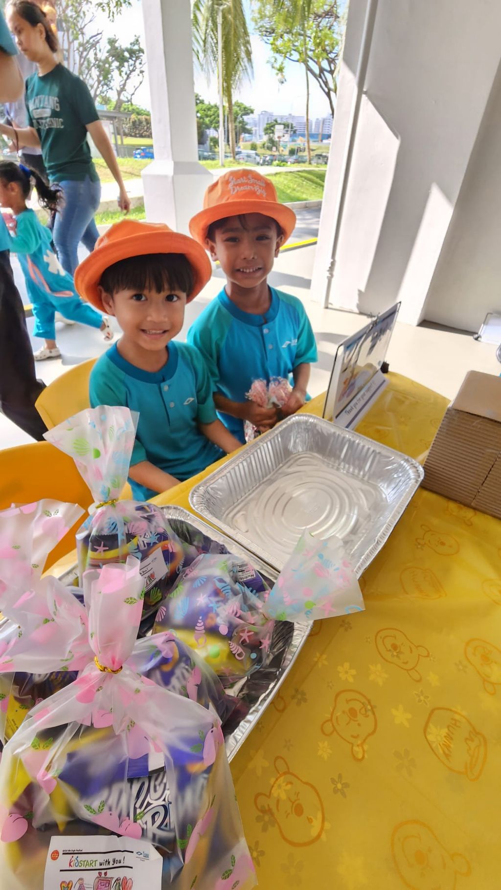 KidSTARTs with You ! - Bake Sale — photo 4
