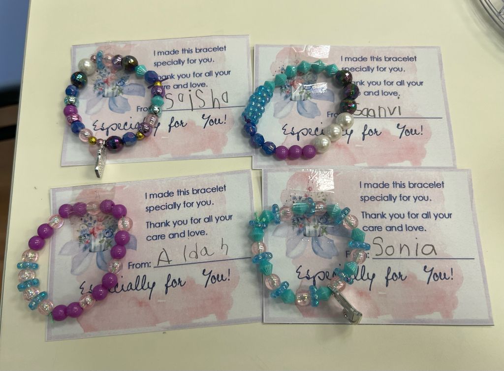Bracelet Making for Mummy and Grandmother! — photo 2