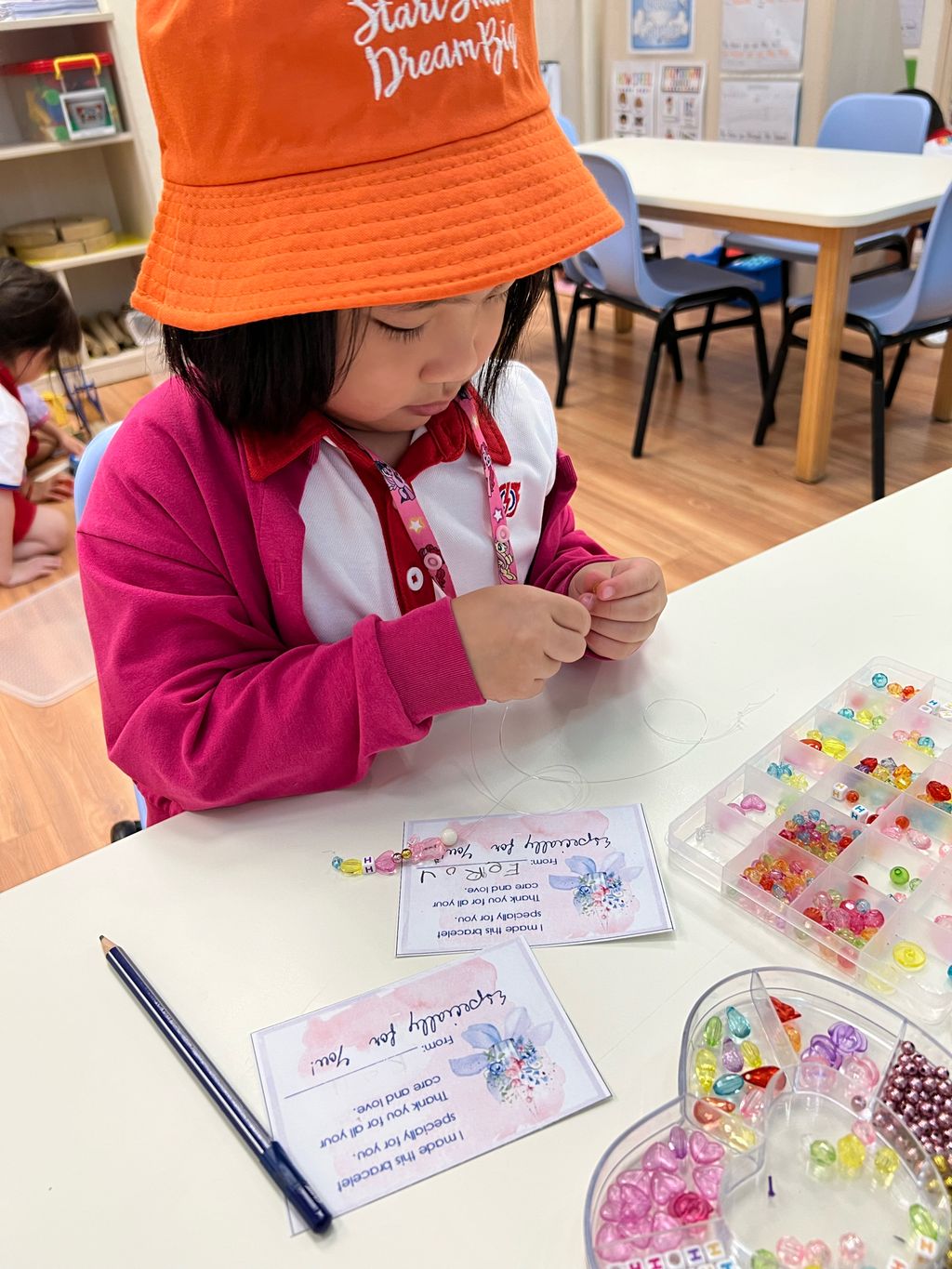 Bracelet Making for Mummy and Grandmother! — photo 4