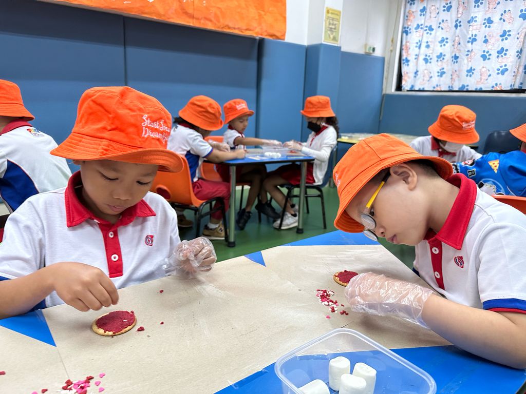 KU326 “Every Giving of Little Kindness Matters!”: #5-MasterChef Junior National Day Edition- Appreciation Desserts for Classmates — photo 3