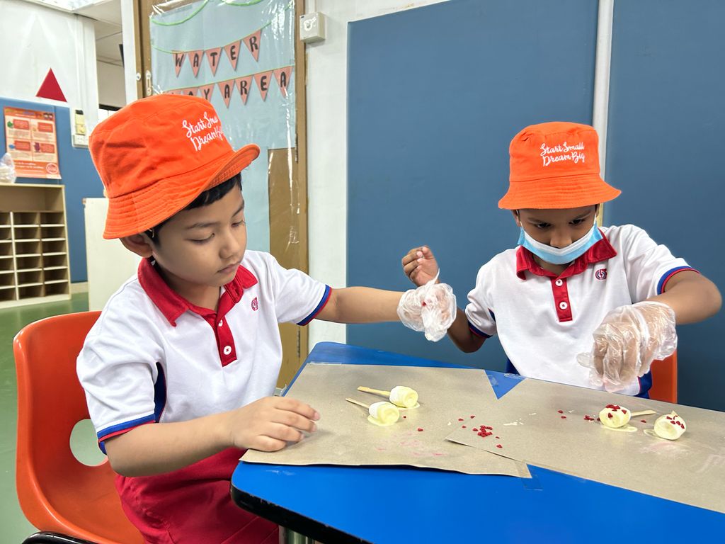 KU326 “Every Giving of Little Kindness Matters!”: #5-MasterChef Junior National Day Edition- Appreciation Desserts for Classmates — photo 2