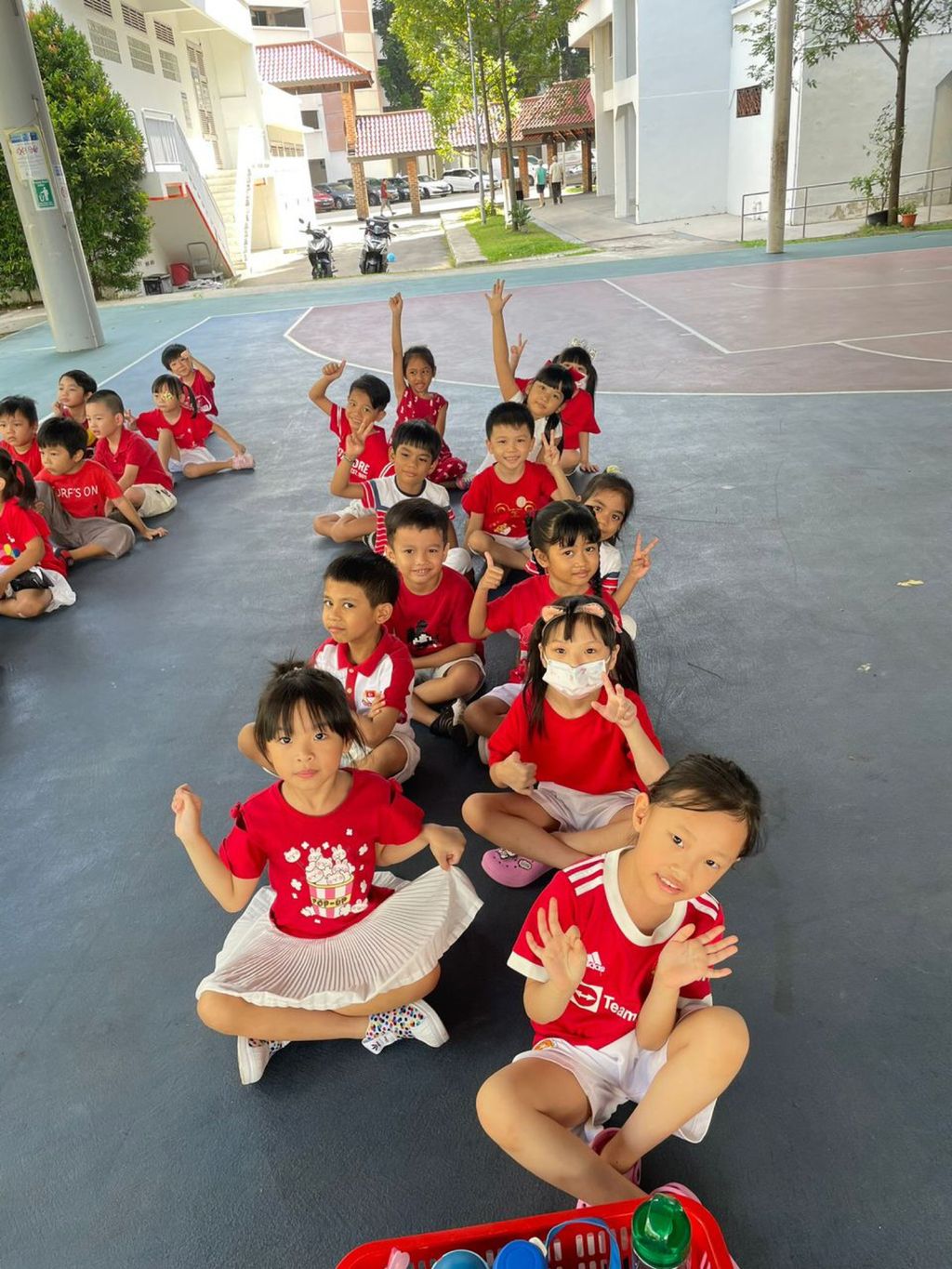 新加坡国庆日活动 written by Ashley — photo 1