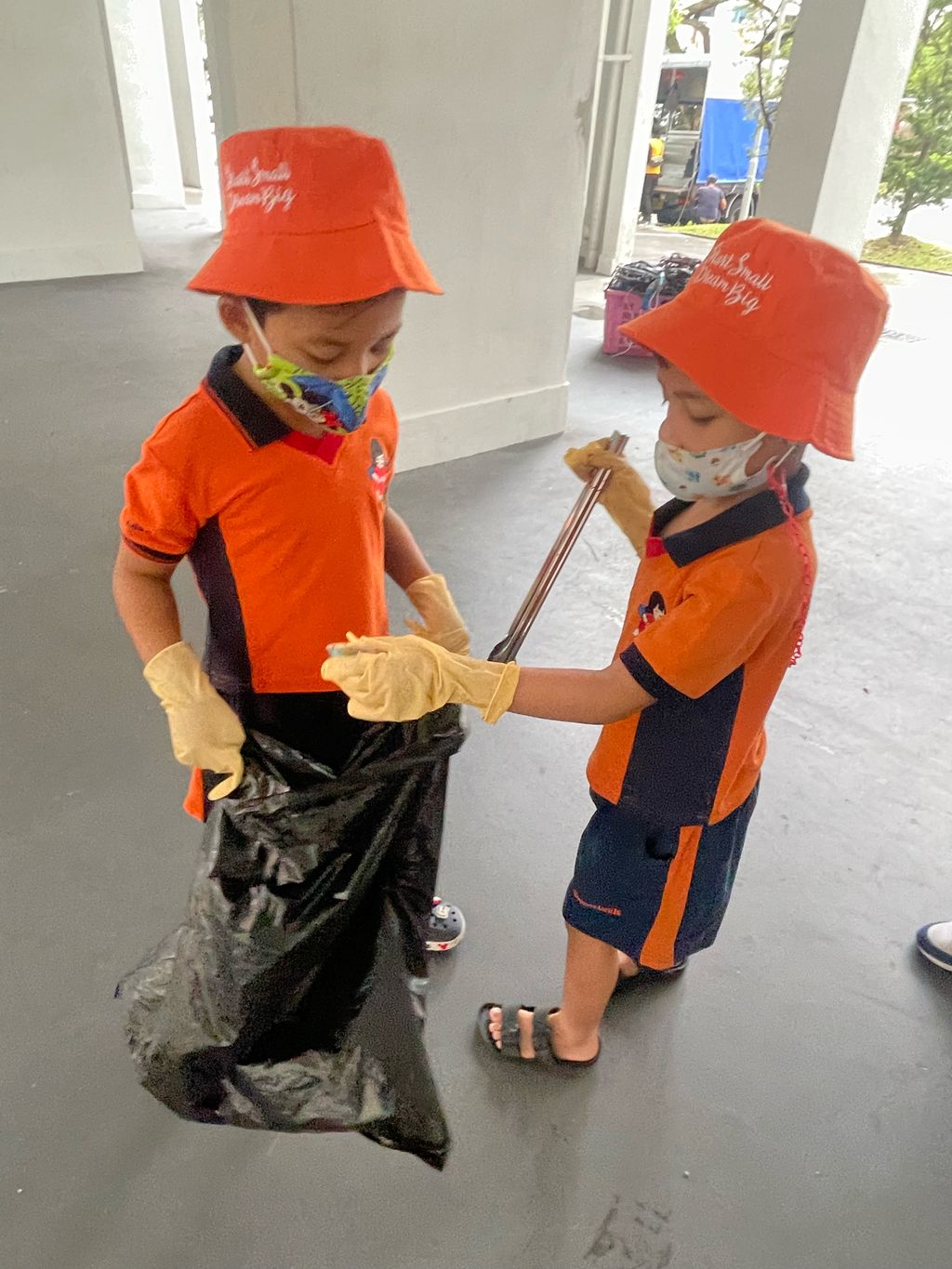 Keeping the environment clean & green! — photo 7