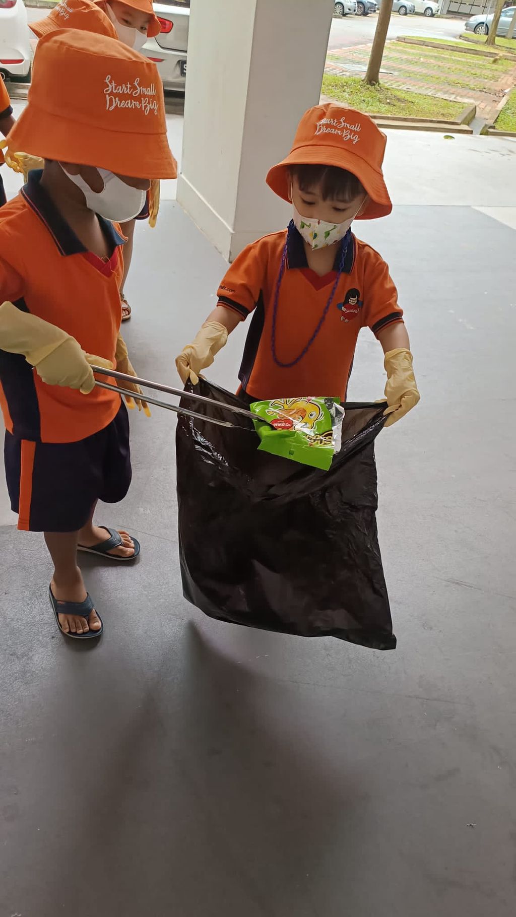 Keeping the environment clean & green! — photo 9
