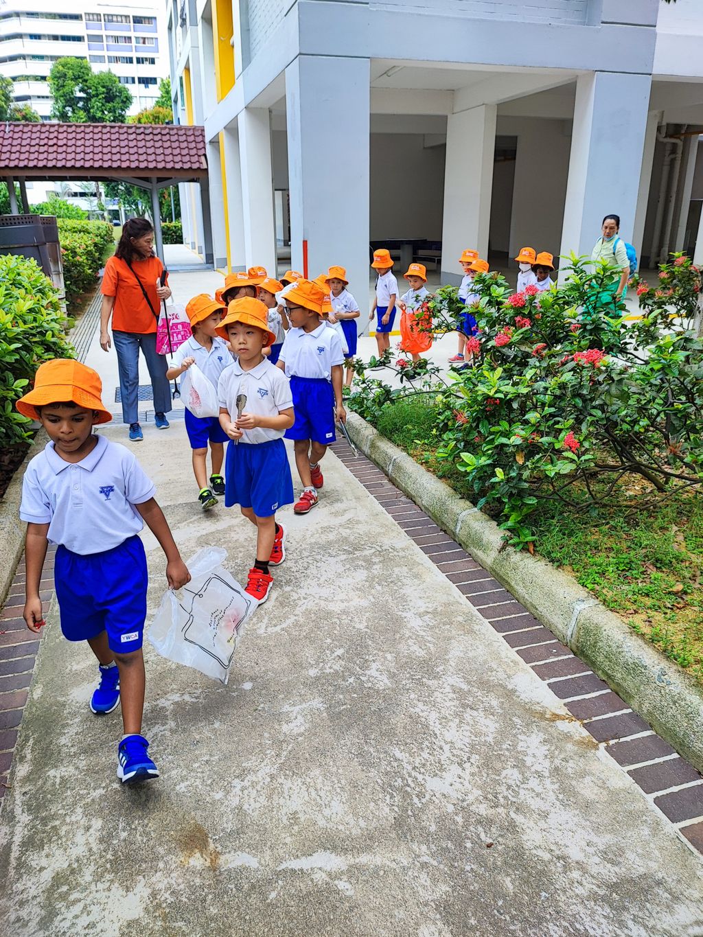 YWCA Bishan Go Green! It's for you, it's for me! Litter picking series.