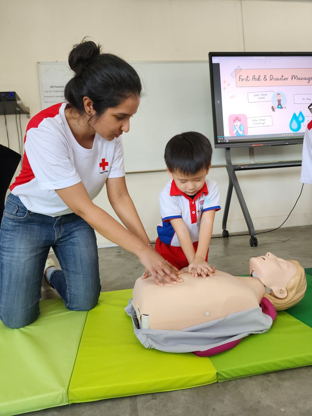 PCF Sparkletots Preschool KU341: "WE CARE" #3: SSDB 2023 Learning Simple First Aid and Showing Appreciation to My Caregivers — photo 5