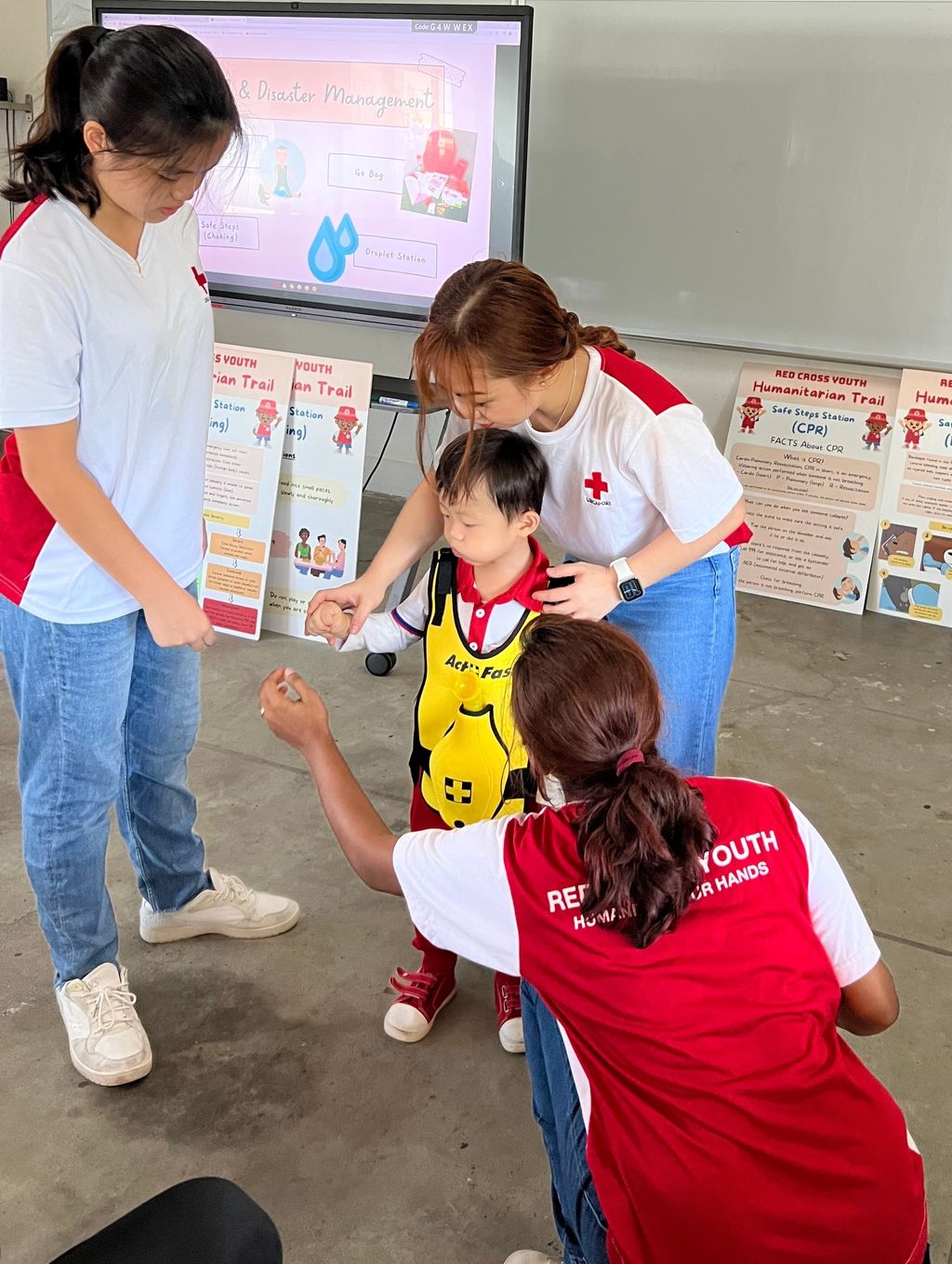 PCF Sparkletots Preschool KU341: "WE CARE" #3: SSDB 2023 Learning Simple First Aid and Showing Appreciation to My Caregivers — photo 7