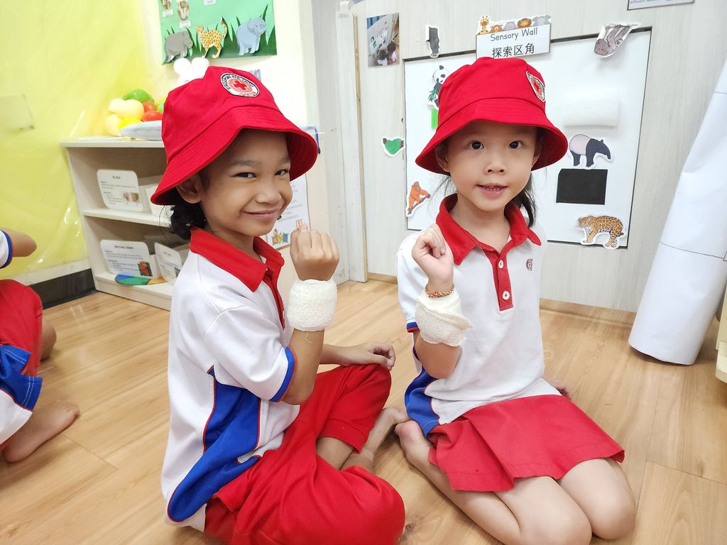 PCF Sparkletots Preschool KU341: "WE CARE" #3: SSDB 2023 Learning Simple First Aid and Showing Appreciation to My Caregivers — photo 3