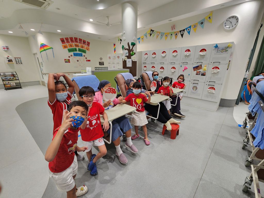 Hand In Hand, West Rock Stand to Care - Finale National Day Celebration @ Bukit Batok Home Care — photo 14