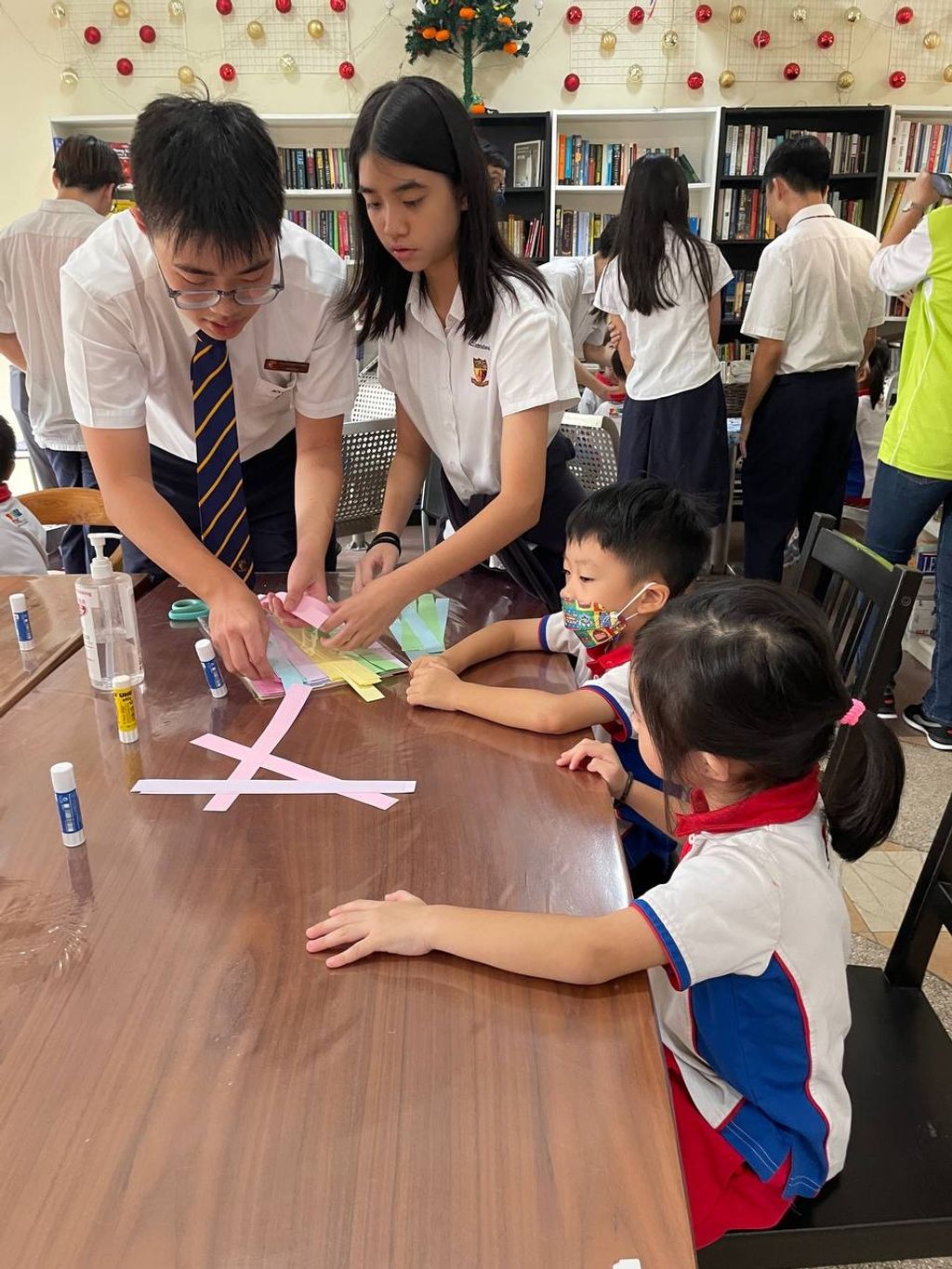 ACS Internalitional, HV Little Library and PCF Sparkletots @Buona Vista Blk 4