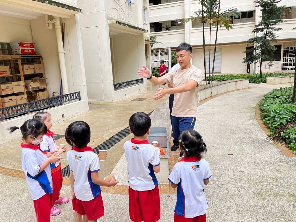 ACS Internalitional, HV Little Library and PCF Sparkletots @Buona Vista Blk 4 — photo 6