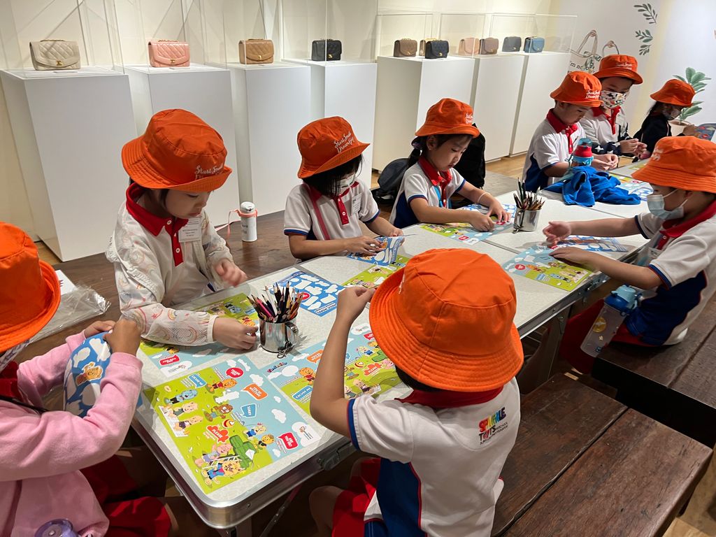 Kindsville Learning Journey at the Mint Museum of Toys — photo 7