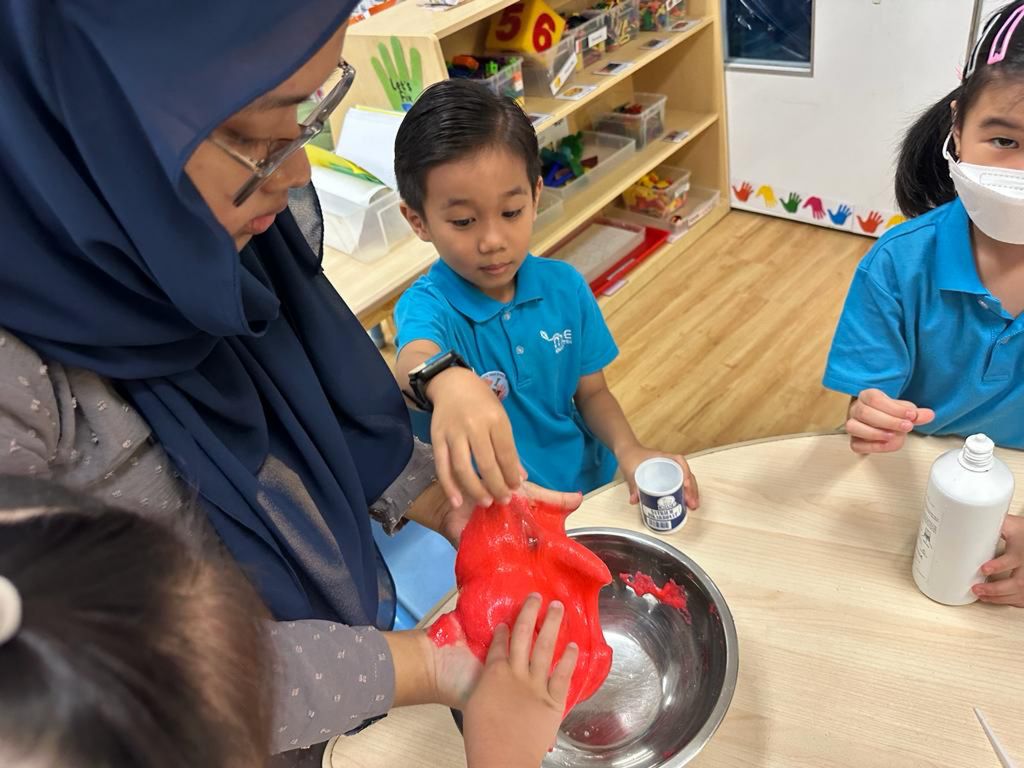 Making Slime for our DSA friends! — photo 2