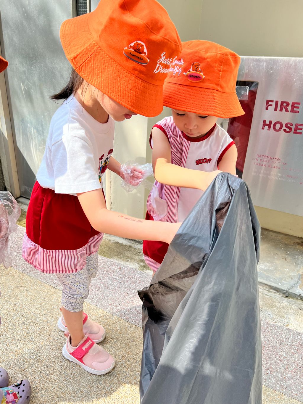 SSDB August: Helping others who are in needs — photo 8