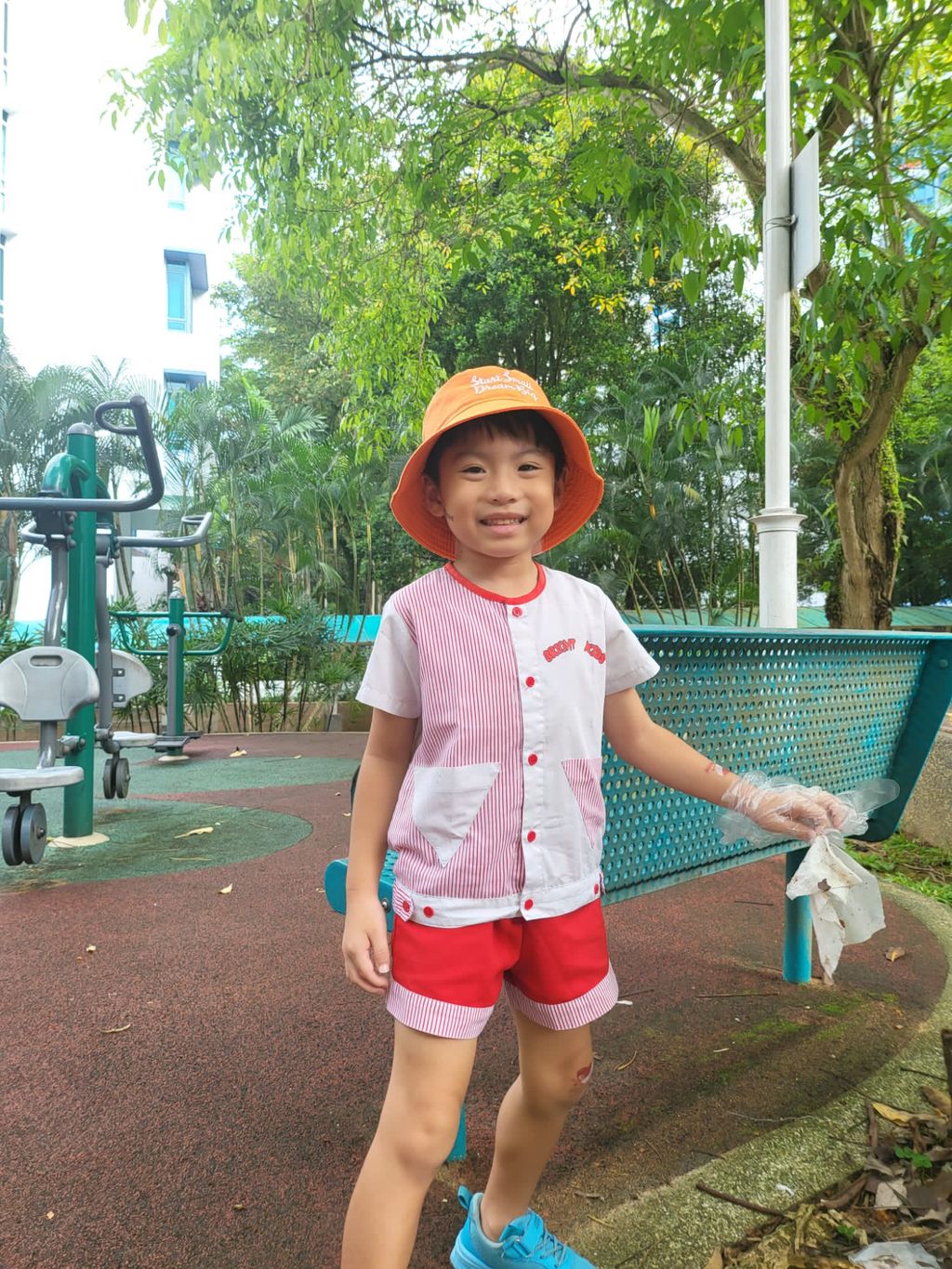 SSDB August: Helping others who are in needs — photo 10