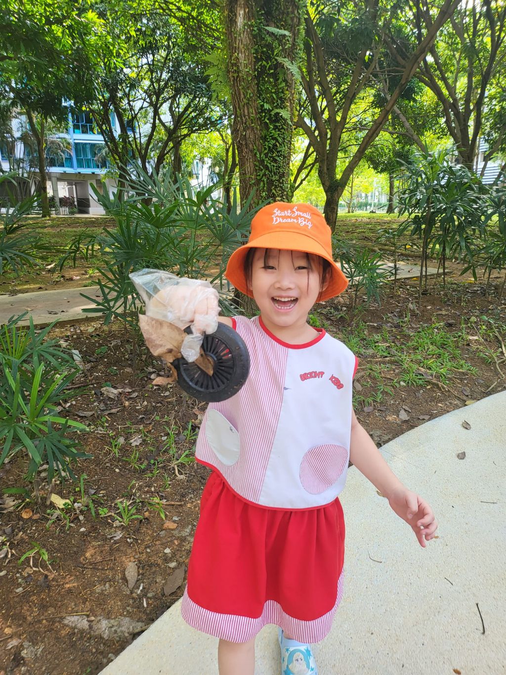 SSDB August: Helping others who are in needs — photo 11