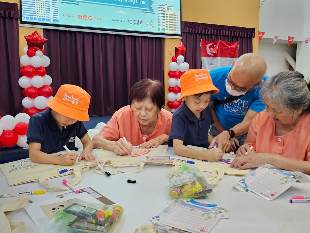 Little Heroes for the Elderly @ Ling Kuang Home — photo 1