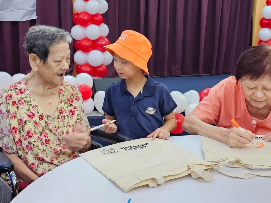 Little Heroes for the Elderly @ Ling Kuang Home — photo 5
